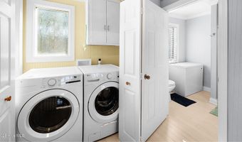 281 Water St, Aurora, NC 27806