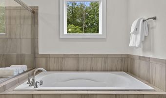 23754 KILKERRAN Dr, Aldie, VA 20105