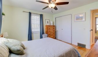 80 Barrett Ave, North Providence, RI 02904