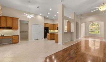595 SAND WEDGE Loop, Apopka, FL 32712