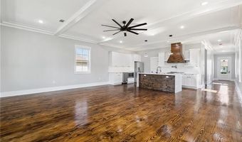 1938 BENJAMIN St, Arabi, LA 70032