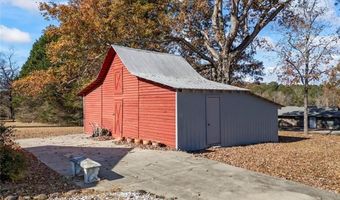 102 Mount Moriah Rd, Auburn, GA 30011