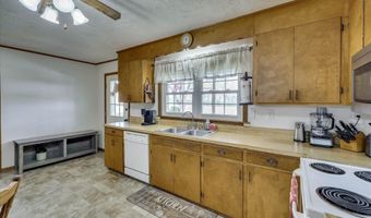 125 Peach Cider Rd, Batesburg Leesville, SC 29006