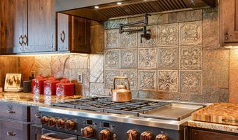 26190 Sliding Horse Ln, Arlee, MT 59821