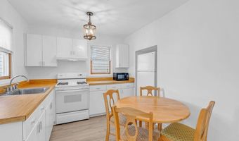 202 9th Ave UPSTAIRS APT, Belmar, NJ 07719