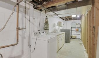 617 N School St, Amanda, OH 43102