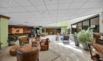 2 Chamonix Dr 332, Alloway, NJ 07462