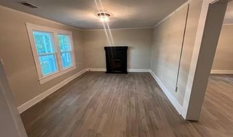 1221 McRae Rd, Camden, SC 29020