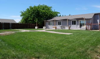 604 Jennys Ln, Fernley, NV 89408