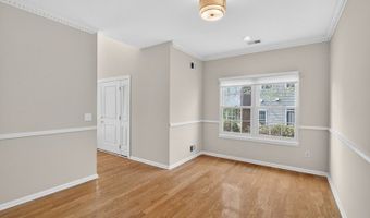 33 Four Oaks Rd, Bedminster, NJ 07921