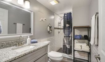 26048 W Forest Ave, Antioch, IL 60002