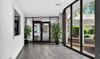 5300 COLUMBIA Pike 701, Arlington, VA 22204
