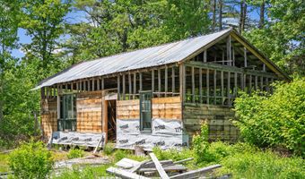 87 First County Rd, Porter, ME 04068
