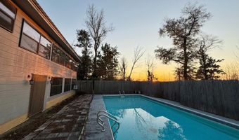 16570 NW Chipola Heights Rd, Altha, FL 32421