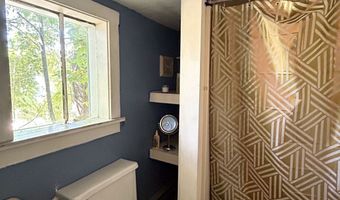 31 First St, Athens, OH 45701