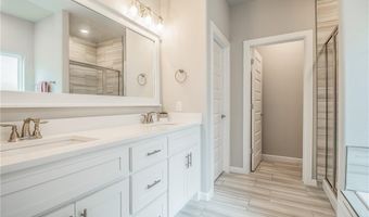 5802 Macasin Ave, Bentonville, AR 72713