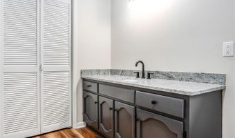 212 Cascade Dr, Athens, AL 35611