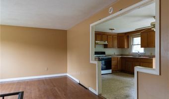 64 Perkins Ave, Cranston, RI 02910