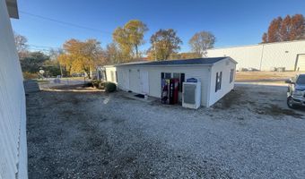 2404 U St, Bedford, IN 47421