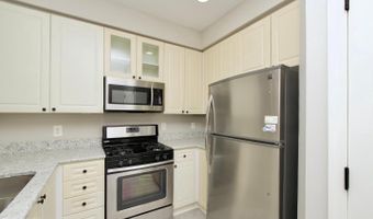 2324 HENSHAW Pl 3, Alexandria, VA 22311