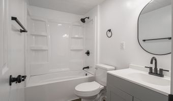 4690 N Sadlier Dr, Indianapolis, IN 46226