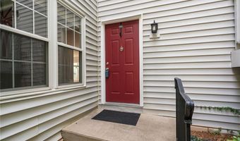 104 Glenleaf Dr, Peachtree Corners, GA 30092