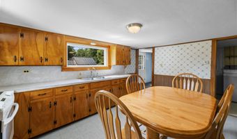 30 Back Searsport Rd, Belfast, ME 04915