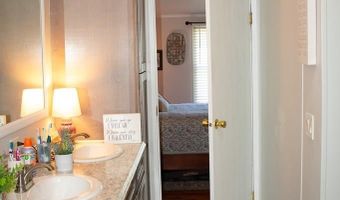 7725 Medical Center Rd, Axton, VA 24054