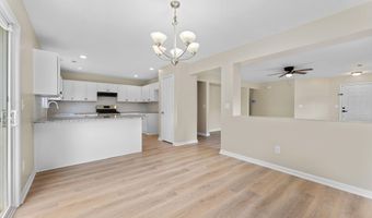 638 Branch View Dr, Boiling Springs, SC 29316