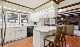 5 Windridge, Anderson, IN 46011