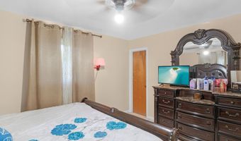 157 E Hill Valley Dr, Indianapolis, IN 46227