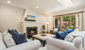 60836 Yellow Leaf St, Bend, OR 97702