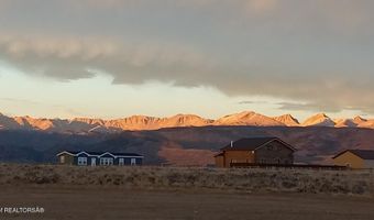 8 OSAGE Path, Boulder, WY 82923