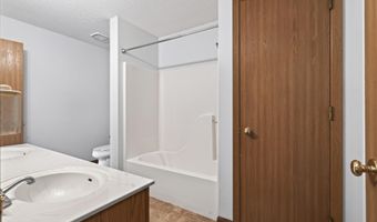 15894 Gooseberry Way, Apple Valley, MN 55124