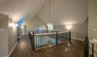 100 Plantation Ln, Batesville, AR 72501