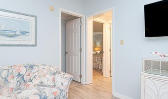 19 ANCHOR WAY Dr, Berlin, MD 21811