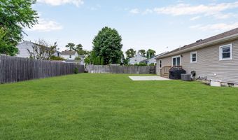 1516 Mizzen Ave, Beachwood, NJ 08722