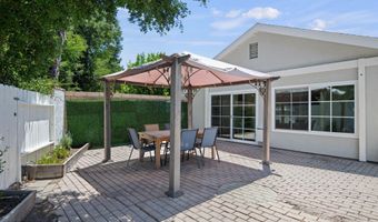 5677 Slicers Cir, Agoura Hills, CA 91301