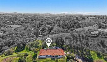 707 S Live Oak Park Rd, Fallbrook, CA 92028