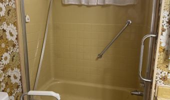 17300 Fuzzy Ln, Anderson, CA 96007
