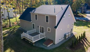 154 Tamrox Dr, Arundel, ME 04046