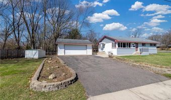 819 9th Ave, Anoka, MN 55303