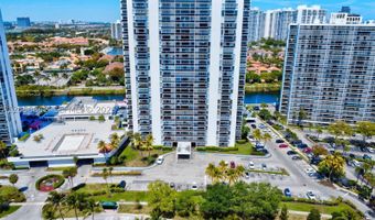 3675 N Country Club Dr 2310, Aventura, FL 33180