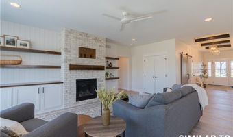 4286 3rd Avenue Ct SE, Altoona, IA 50009