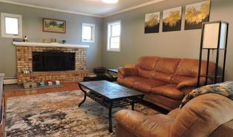 82 Townsend Rd, Augusta, ME 04330