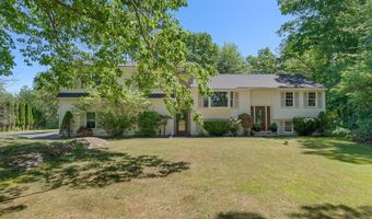836 Old Post Rd, Arundel, ME 04046