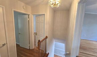 5035 AMERICANA Dr, Annandale, VA 22003