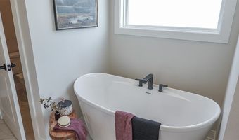 101 8th Ave NE Plan: Madison, Altoona, IA 50009