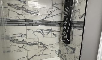 3026 E MONUMENT St, Baltimore, MD 21205