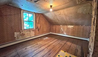 109 County St, Bennington, VT 05201